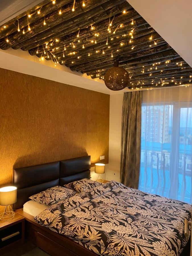 Sunny Deluxe Apartment Cosmopolis Stefanestii de Jos Kültér fotó